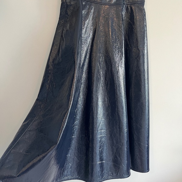 Crackled Pleather Navy Skirt by Essentiel Antwerp - Picture 2 of 5